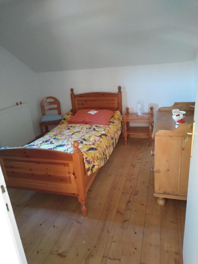 Les Dames De La Saugiat Bed & Breakfast Le Fied Eksteriør bilde