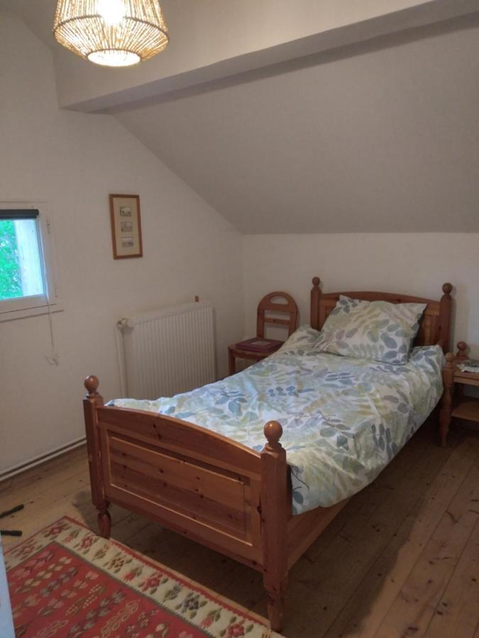 Les Dames De La Saugiat Bed & Breakfast Le Fied Eksteriør bilde