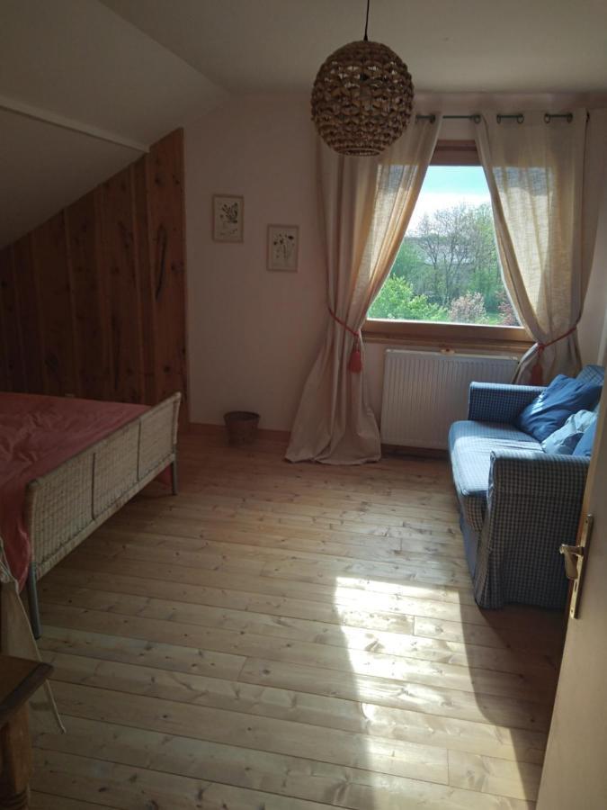 Les Dames De La Saugiat Bed & Breakfast Le Fied Eksteriør bilde